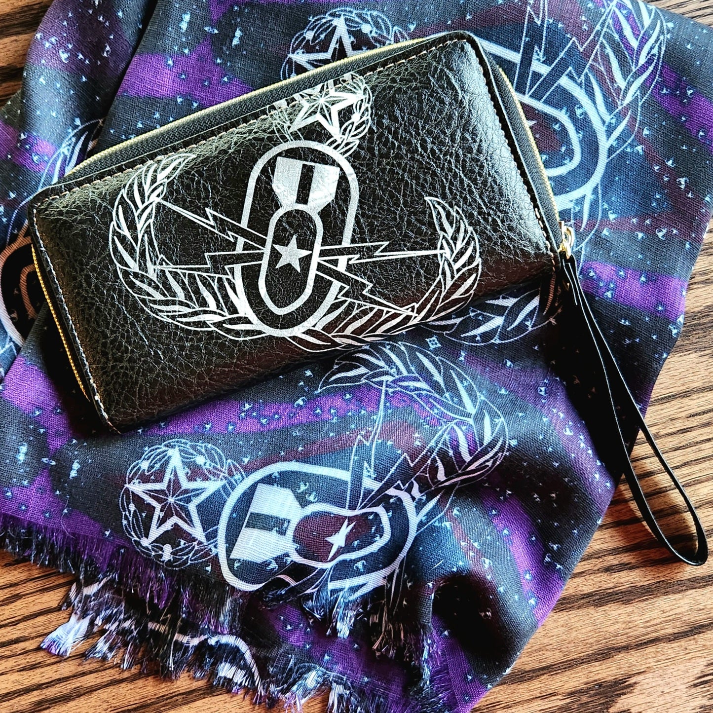 Wristlet Wallet - "EOD Master Badge"